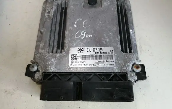 Volkswagen PASSAT B6 Engine control unit/module 03L907309 0281015029