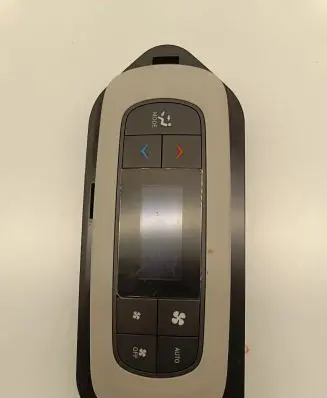 Chrysler Pacifica Climate control unit P68395990AA T012810299 P6895990A
