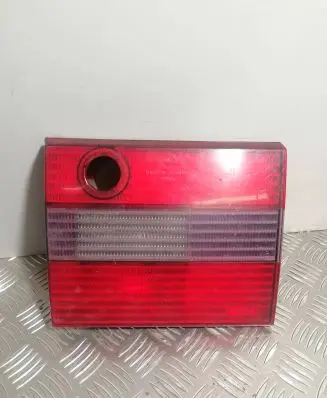 Volkswagen PASSAT B4 Tailgate rear/tail lights 394108