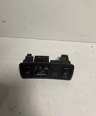 Toyota Avensis T250 A set of switches 777669 183575 8415005031