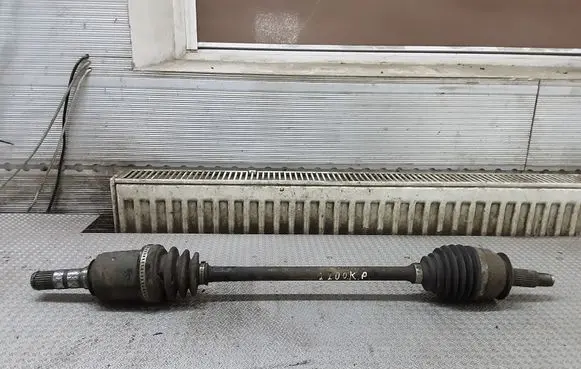 Front driveshaft