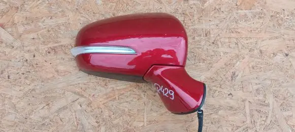 Suzuki SX4 S-Cross Front door electric wing mirror 7103-105