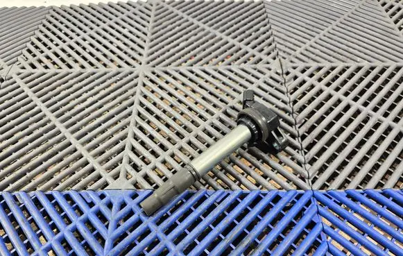 Toyota Auris E180 High voltage ignition coil 10R035444