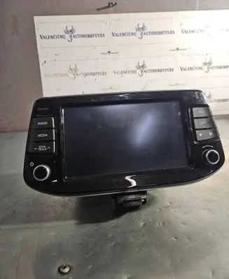 Hyundai i30 Gear shift selector indicator 96550G4100 10R059353 812KVMU056947