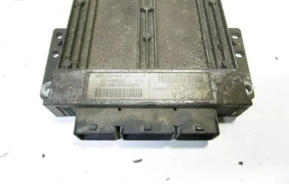 Peugeot 206 CC Engine control unit/module ECU 9641815780