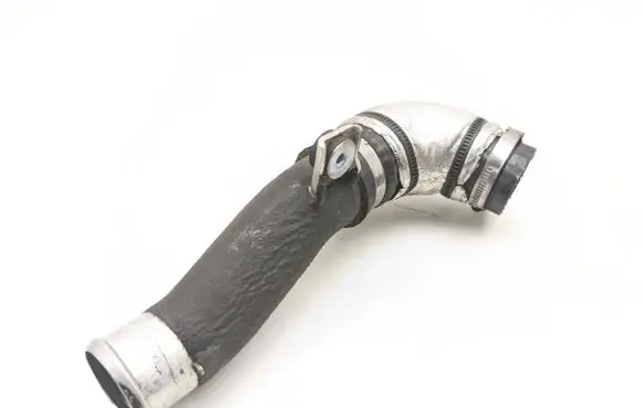 Hyundai Santa Fe Intercooler hose/pipe