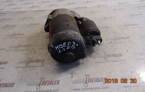 Mercedes-Benz E W211 Starter motor A0051512901