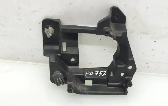 Mazda CX-5 Fog light bracket KA0H51684 K3006