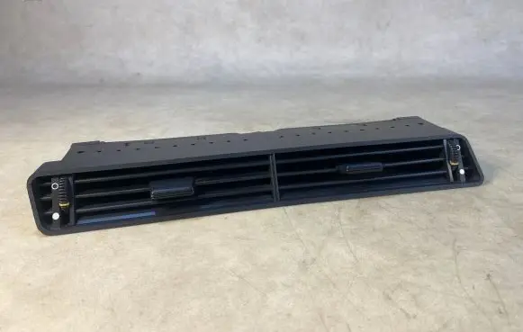 BMW 7 E23 Dash center air vent grill 64221375007 1375007