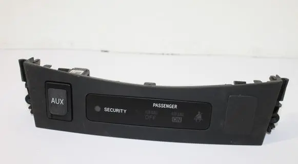 Toyota Corolla E140 E150 AUX in-socket connector 5554802150