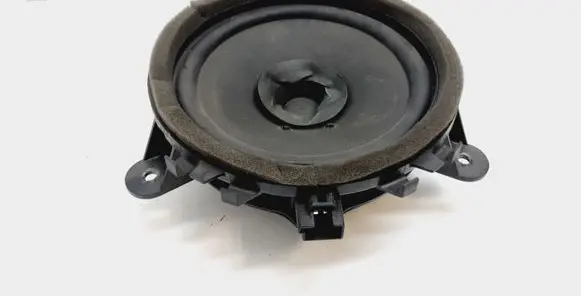 Volvo C30 Rear door speaker 30657444