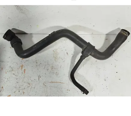 Audi A6 S6 C5 4B Engine coolant pipe/hose 4b0121101e