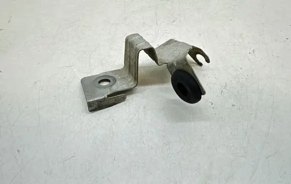 Volvo XC60 Fender mounting bracket 7G9T14A301BA