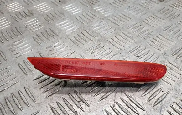 Nissan Qashqai Rear tail light reflector 3314207r