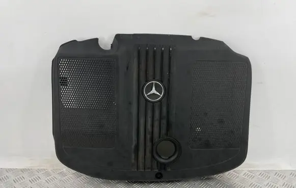 Mercedes-Benz C W204 Engine cover (trim) A6510101467 BBP187801