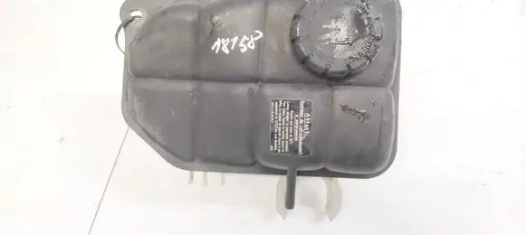 Mercedes-Benz C W203 Coolant expansion tank/reservoir 2035000049