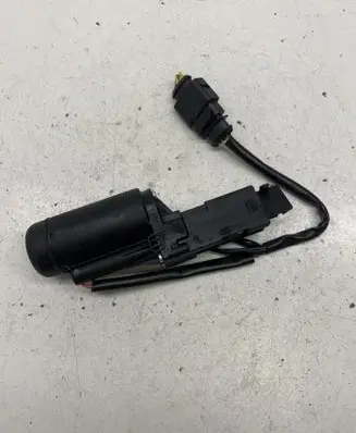 Tailgate/trunk/boot lift motor