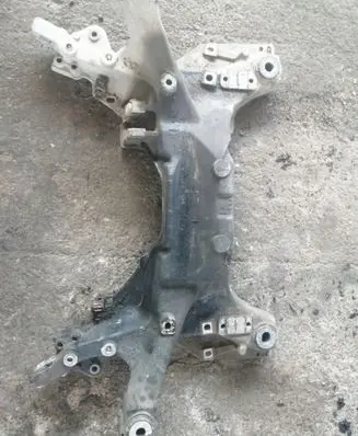 Peugeot 407 Front subframe 9650785380