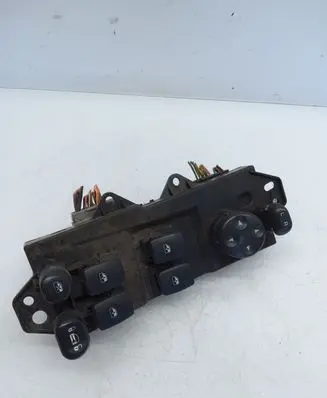 Chrysler Pacifica Electric window control switch 04685980AE