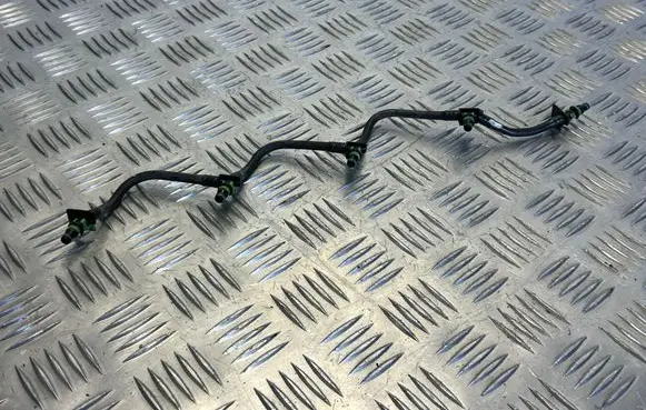 Ford Mondeo MK IV Fuel return line/hose 