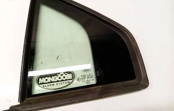 Ford Mondeo Mk III Rear vent window glass AS2