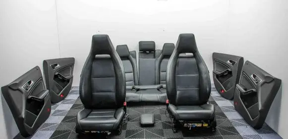 Mercedes-Benz CLA C117 X117 W117 Seat set 