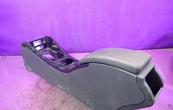 Renault Megane III Center console 