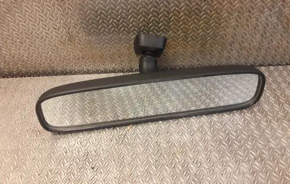 Lexus IS 220D-250-350 Rear view mirror (interior)