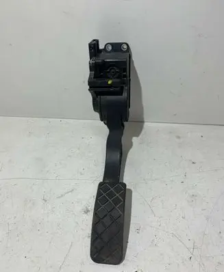 Skoda Fabia Mk1 (6Y) Accelerator throttle pedal 6Q1721503F