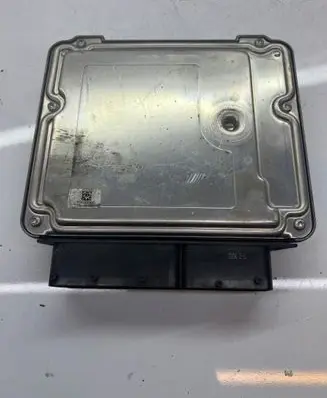 Volkswagen Touran I Engine control unit/module 03C906056BK 1039S17295 0261S02288