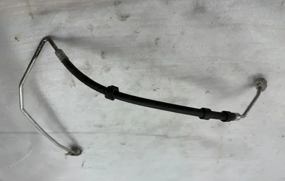 Audi A4 S4 B9 Air conditioning (A/C) pipe/hose 8W0816741