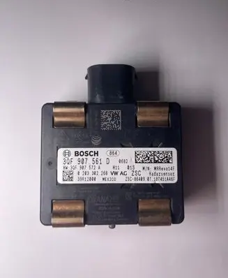 Volkswagen Golf VII Distronic sensor radar 3QF907561D 0203302268 3QF907572A
