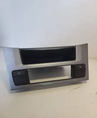 BMW 5 E60 E61 Glove box central console 69139391