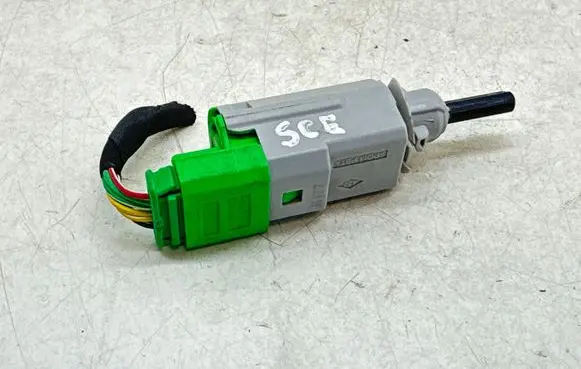 Renault Scenic IV - Grand scenic IV Brake pedal sensor switch 253206454R A4535453300