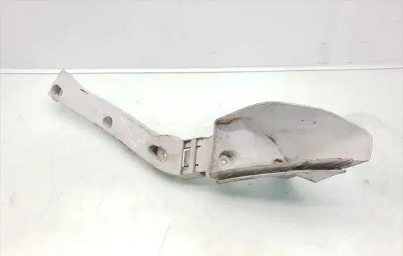 Ford Kuga I Rear bumper mounting bracket 8V41-17E850-A 8V41-17A881-A