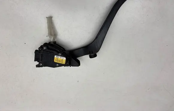 Audi Q7 4L Accelerator throttle pedal 6PV00802624 7L0723507B