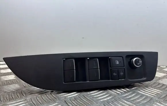 Toyota Corolla E210 E21 Electric window control switch 8404002160 D28073026