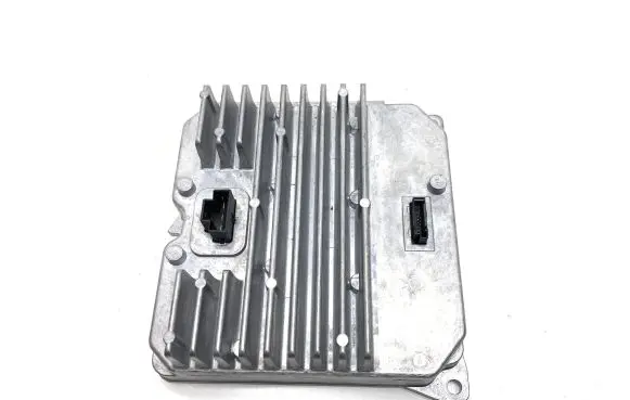 BMW 5 G30 G31 G38 Current control relay 9864884 61429864884