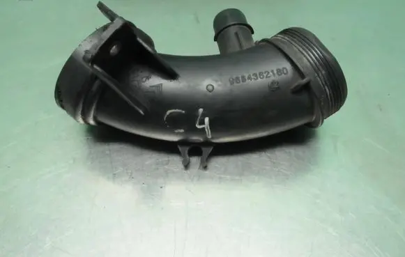 Citroen C4 II Turbo air intake inlet pipe/hose 9684862180