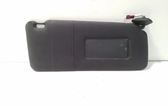 Sun visor
