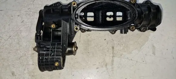 Mercedes-Benz E W212 Intake manifold 044479003