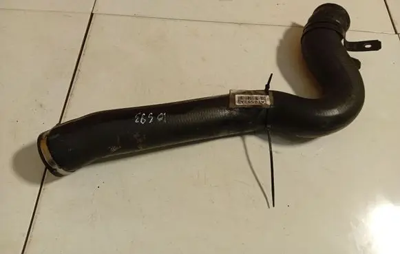 Peugeot 406 Intercooler hose/pipe