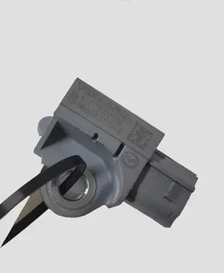 Mazda 6 Airbag deployment crash/impact sensor GDK457KC0
