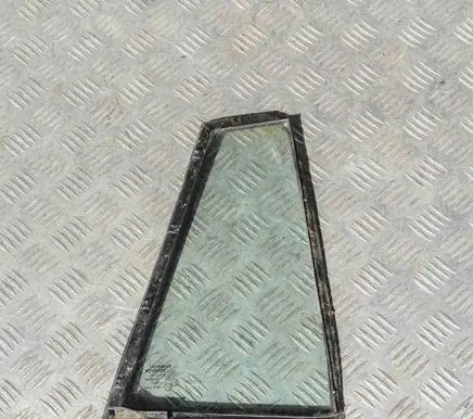 Toyota Verso-S Rear side window 43R00097681890F010