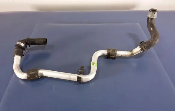 Porsche Panamera (970) Engine coolant pipe/hose 97057257104