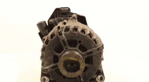 Citroen C4 II Picasso Generator/alternator 9807995480
