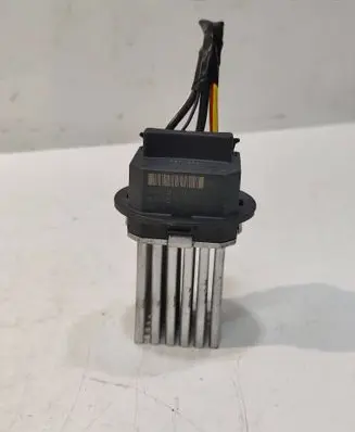 Volvo XC60 Heater blower fan relay F7253003 5HL00894122