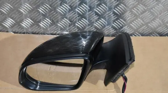 Mercedes-Benz GLE W167 Front door electric wing mirror C463