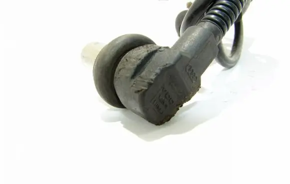 Audi A4 S4 B5 8D ABS brake wheel speed sensor 8D0927803