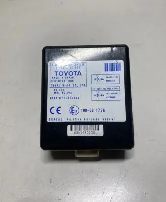 Toyota Corolla Verso AR10 Door control unit/module 897410F010